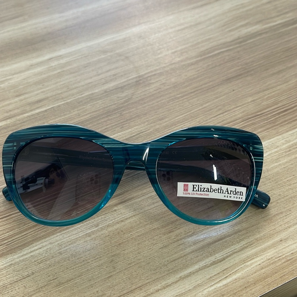 Elizabeth Arden